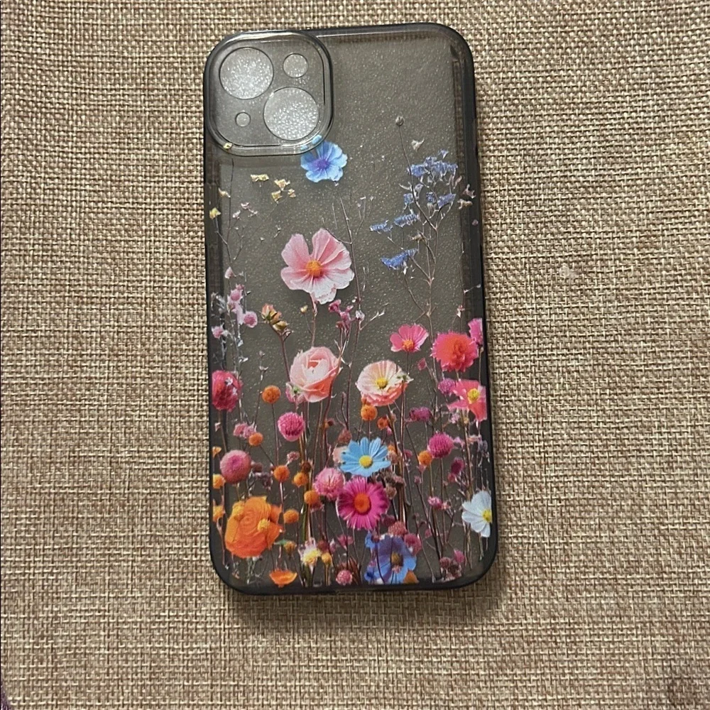 iPhone 14 Plus Case NWOT Clear Case Flowers See description for other iPhone